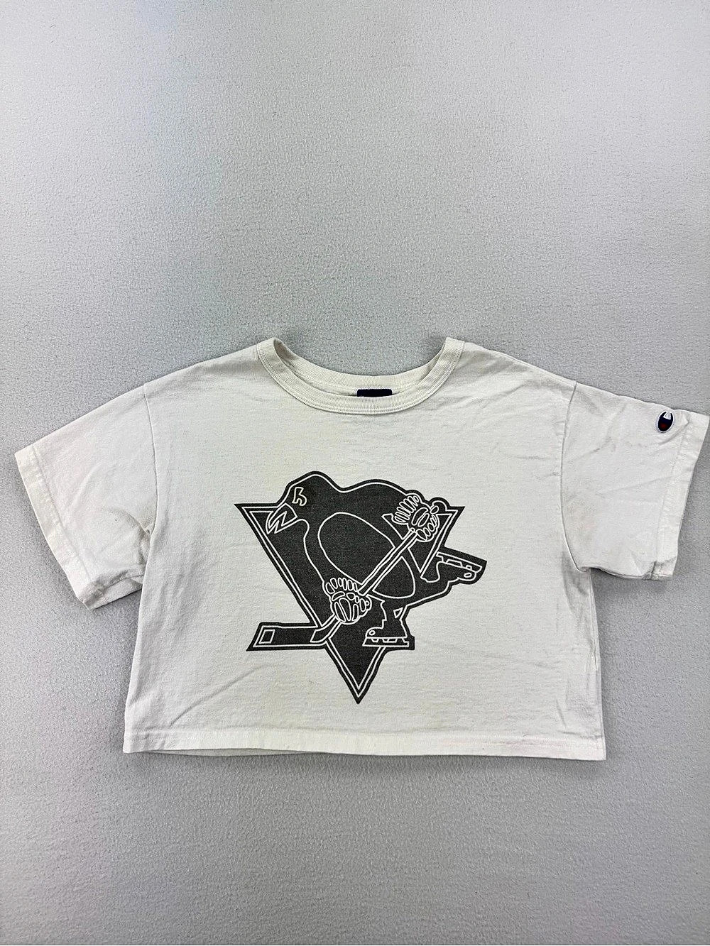 Vintage Y2K Champion Womens Pittsburg Penguins Cropped Short Sleeve Tshirt Sz S